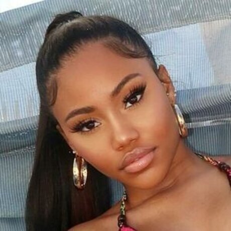 Supa Peach ヌードモデル 写真