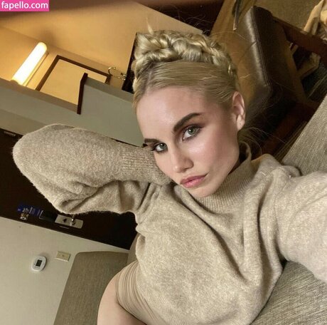 Colette Cherry 素敵なスター 写真