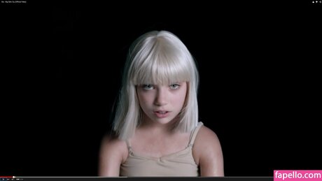 maddieziegler ポルノスター 素敵 写真