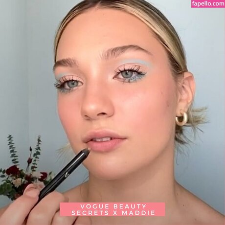 maddieziegler 裸のモデル 写真