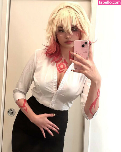 to okki アートモデル 写真