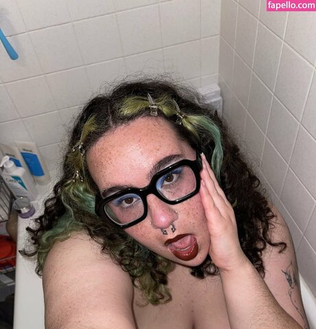 Actualneetgirl エロティックなスター 写真