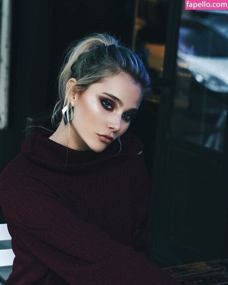 Valentina Zenere ヌード女優 写真