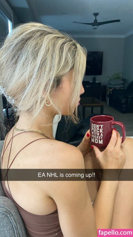 プールファックOnlyFans 素敵 画像