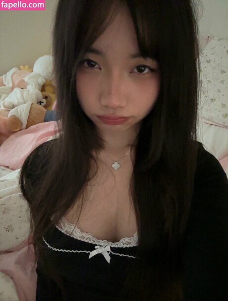 bunibuniyu ホットスター 写真