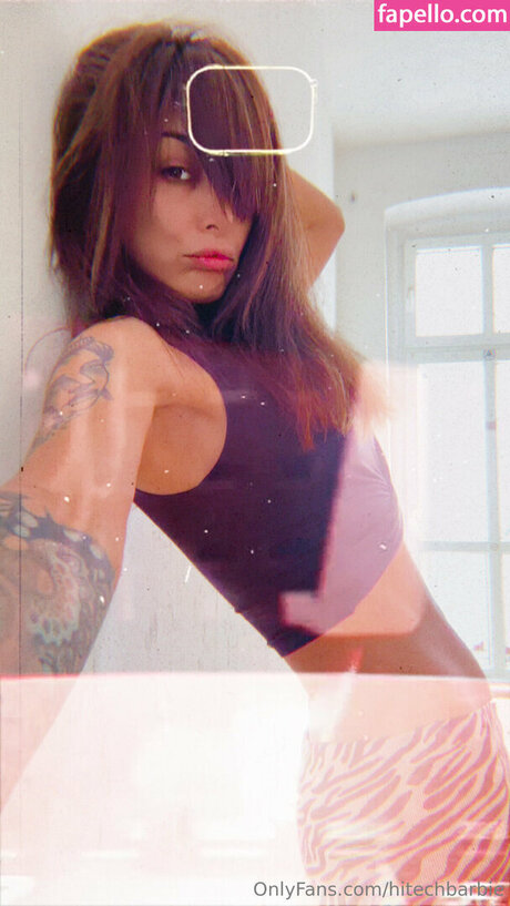 hitechbarbie XXXモデル 写真