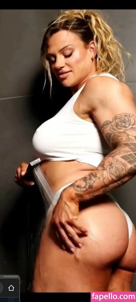 verininini ポルノスター アダルト 写真