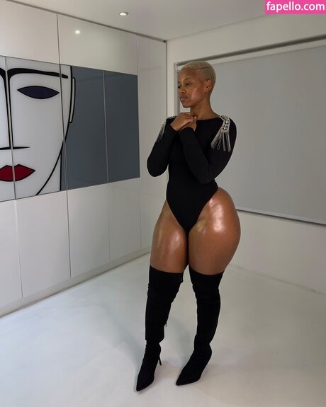 BBWキティOnlyFans ポルノ 写真