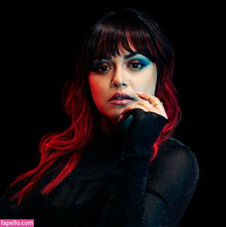 背が高くて巨乳のOnlyFans えろ 写真