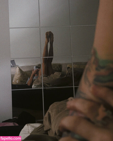 Ella Dvornik アダルト女優 画像