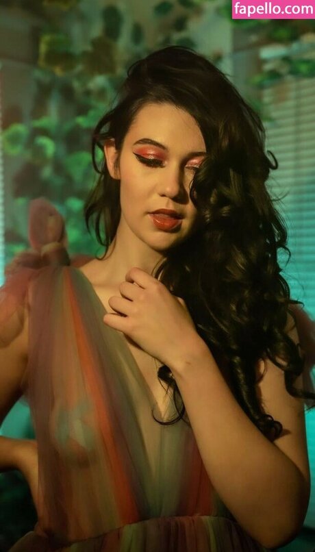 Jessie Paege ポルノスター トップ 画像