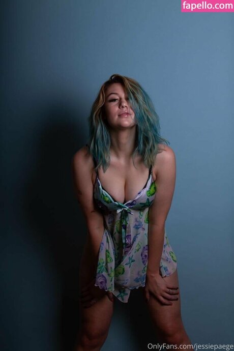 Jessie Paege ポルノ女優 写真