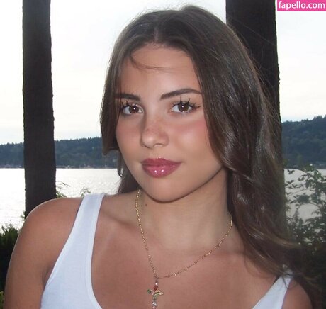 Eirmioni Ilvanakis 素敵なスター 写真