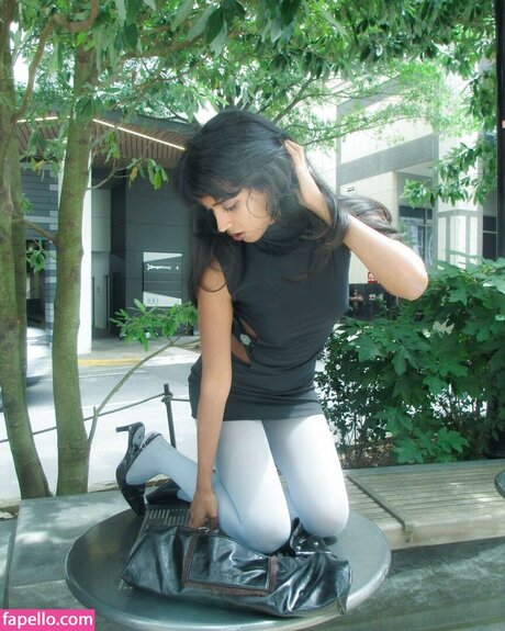 黒人ママオンリーファンズ 無料エロ ギャラリー