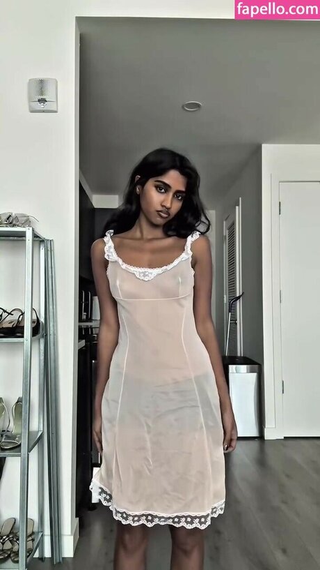 黒人ママオンリーファンズ ポルノ 写真