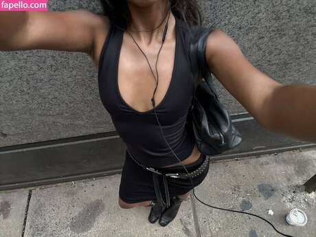 バスルームファックOnlyFans セクシーヌード 画像