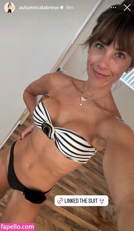 Autumn Calabrese アートスター アーカイブ