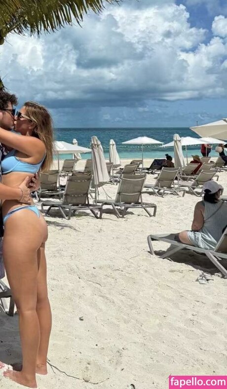 プッシーフィートOnlyFans HD 写真