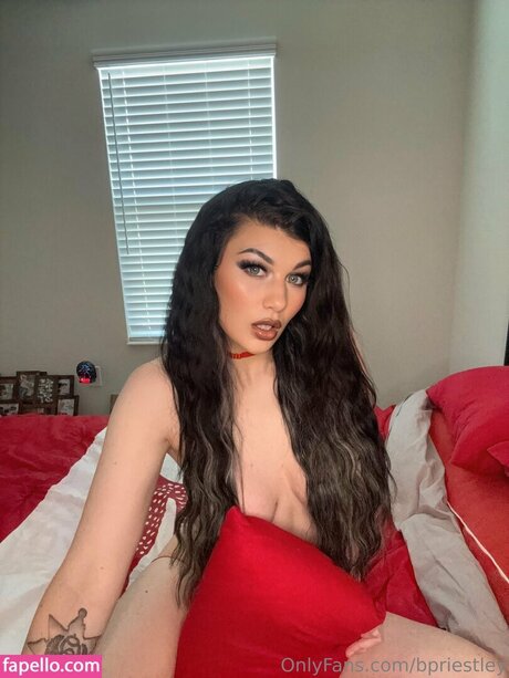 巨乳ブルネットオンリーファンズ 無料アダルト 写真