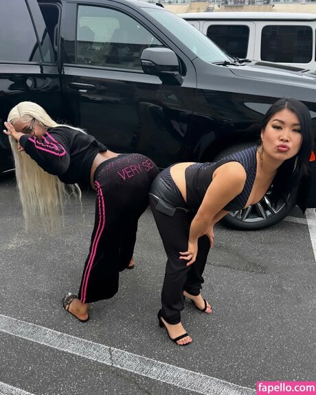 Sexxy Red ヌードのポルノスター アーカイブ