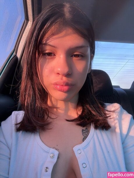 母乳オンリーファン セクシー 写真