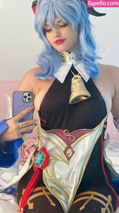 大きな乳首オンリーファンズ ホット裸 写真