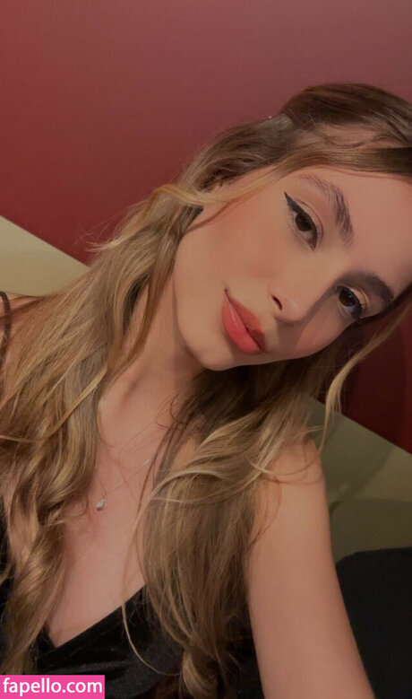 Julia Castrom xxxスター 写真