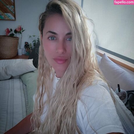 Cata Palacios ポルノスター ヌード 写真