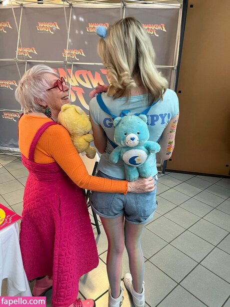 熟女フェラチオOnlyFans 無料ポルノ 画像