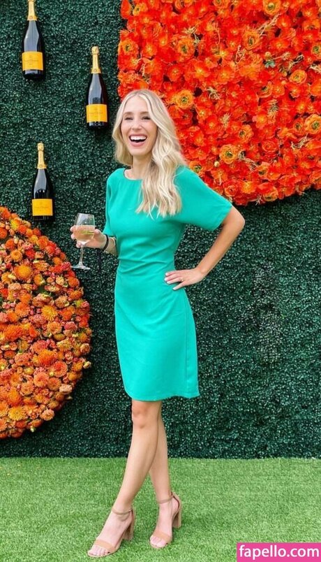 Lisa Gilroy エロティックなスター 写真