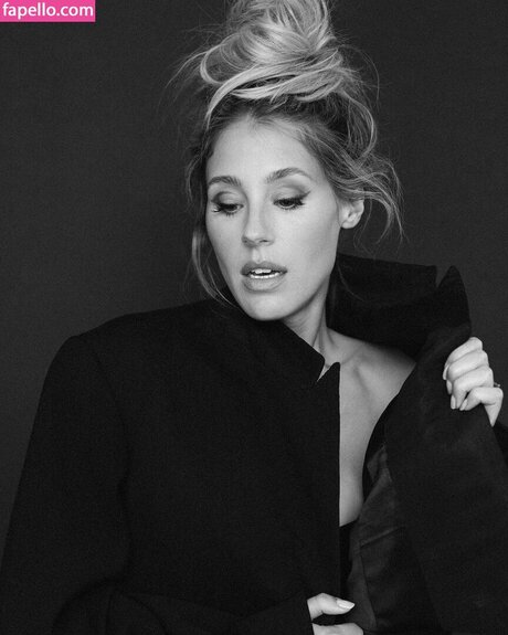 Lisa Gilroy 最高のモデル 画像