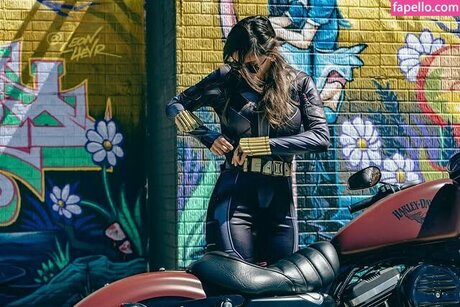 littlefitdevil ポルノモデル 写真