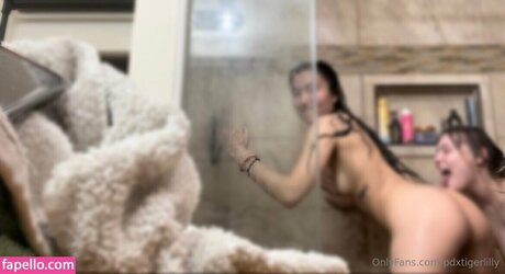 Tigerslilkitty xxxポルノスター 写真