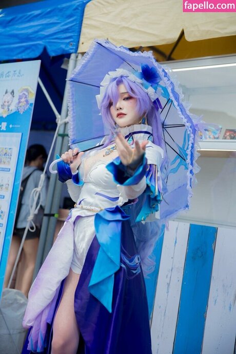 ティーンシーメールオンリーファンズ ホットセクシー 写真