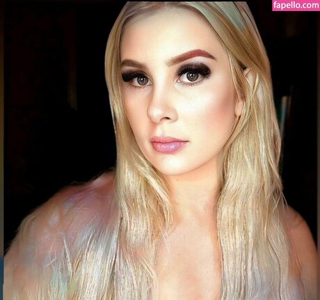 Thickbarbiegirl ポルノスター ベスト 写真