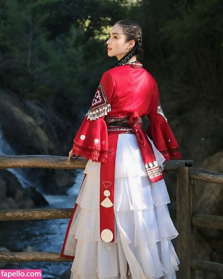 ラテンオンリーファン セクシー裸 写真