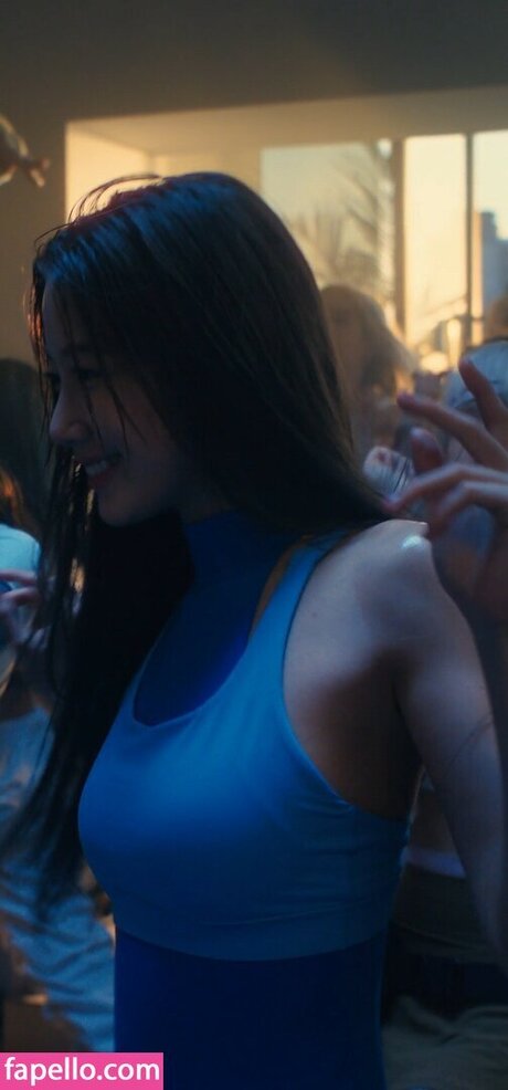 英国のティーンオンリーファン 美しい 画像