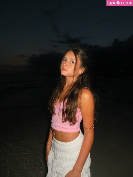 Cailey Presley Fleming 独占スター 画像