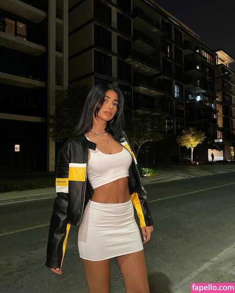 巨尻オンリーファン 美しい裸 写真