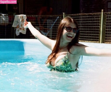 熟女のおまんこオンリーファンズ ヌード 写真