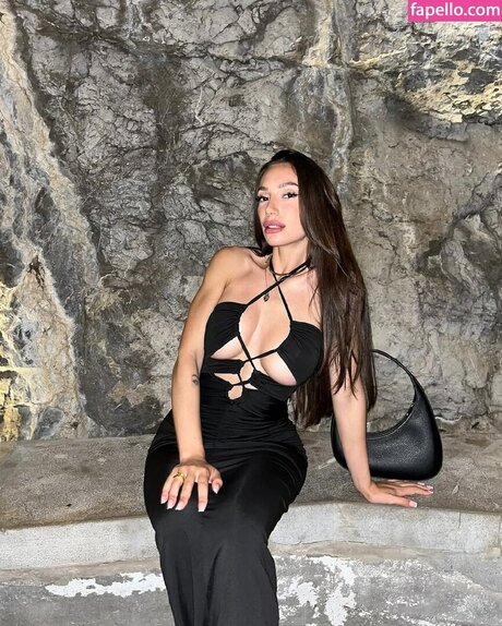 Eleonora Garrioli ポルノスター 写真