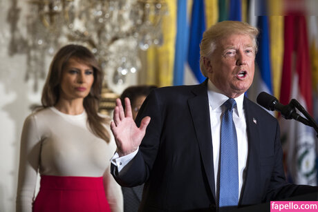 Melania Trump アダルト女優 ギャラリー