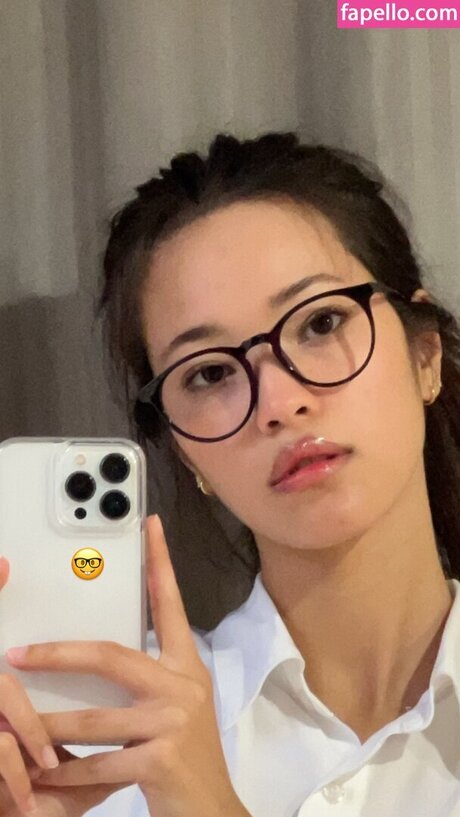 ブラックマジックオンリーファンズ 裸 写真