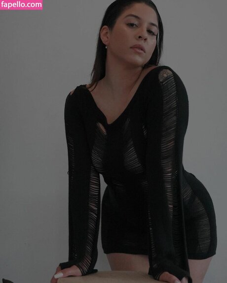 ぽっちゃり黒人OnlyFans 美しいヌード ギャラリー