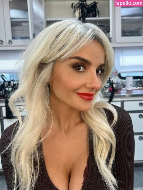 ゲイの乳首OnlyFans ベスト 写真