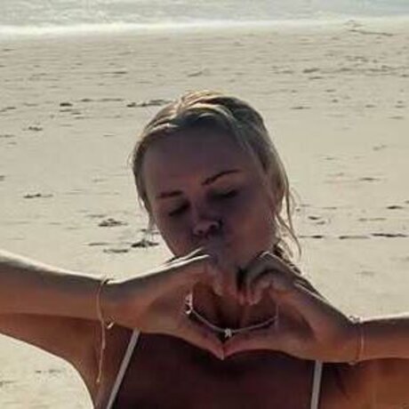 reeganbaildon_ 最高のモデル 画像