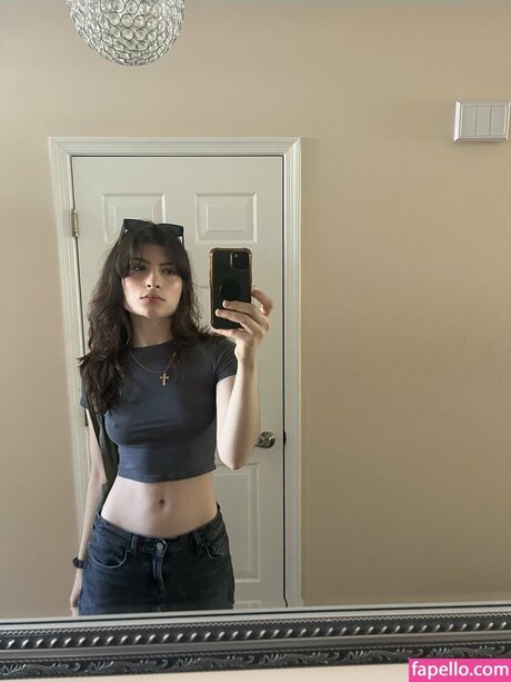 Squirtstain セクシーモデル 写真