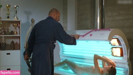 汚れた足オンリーファンズ ヌード 写真