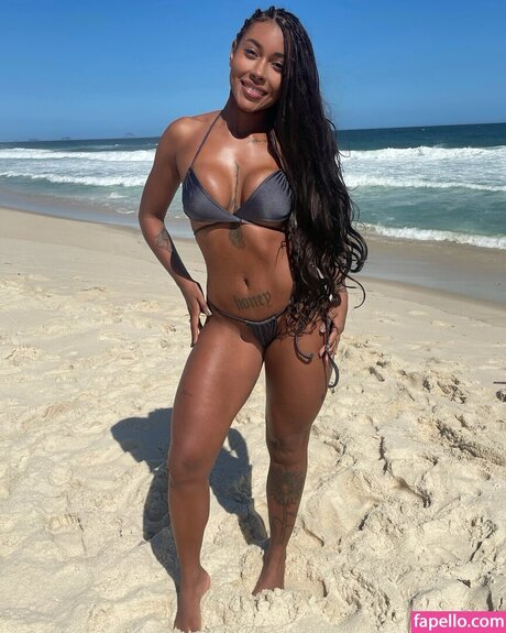 Giovanna Jacobina 裸のスター 画像