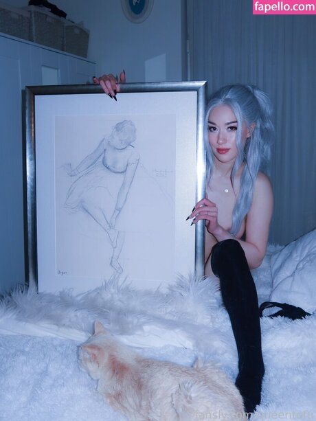 お金 オンリーファンズ アートヌード 写真